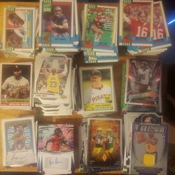 Over 1000 Signed, Rookies, Numbered, Patches. Just A Bunch Of Good Cards MLB. NFL..NBA