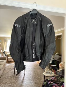 Motorcycle jacket