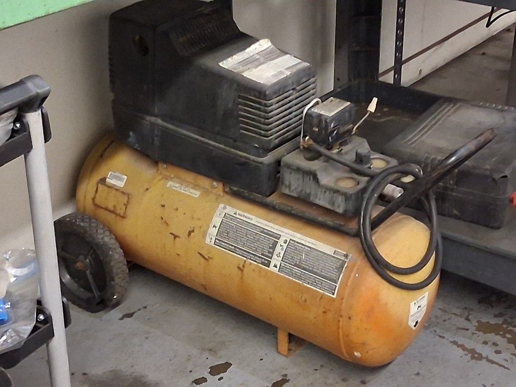 Air Compressor 