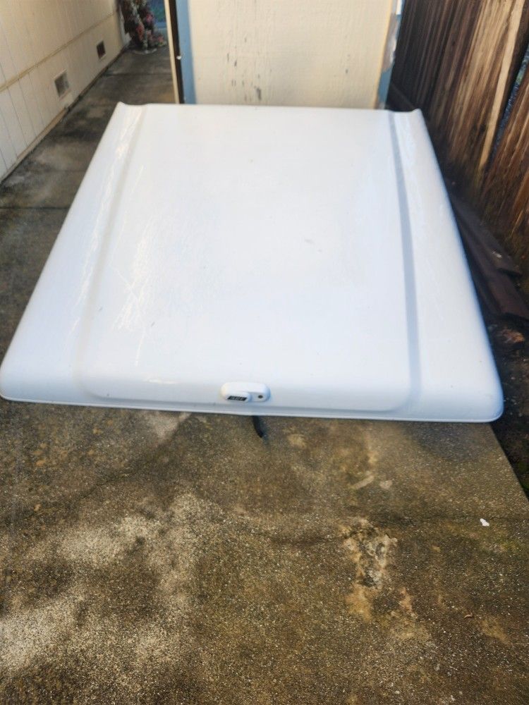 A.R.E. LSII SERIES TONNEAU COVER