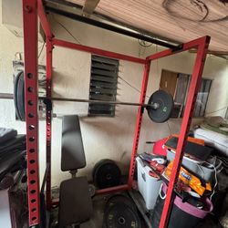 Gym squat rack