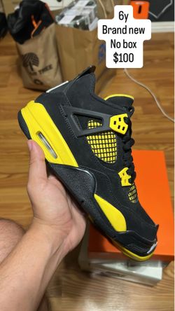 Jordan 4 thunder size 6