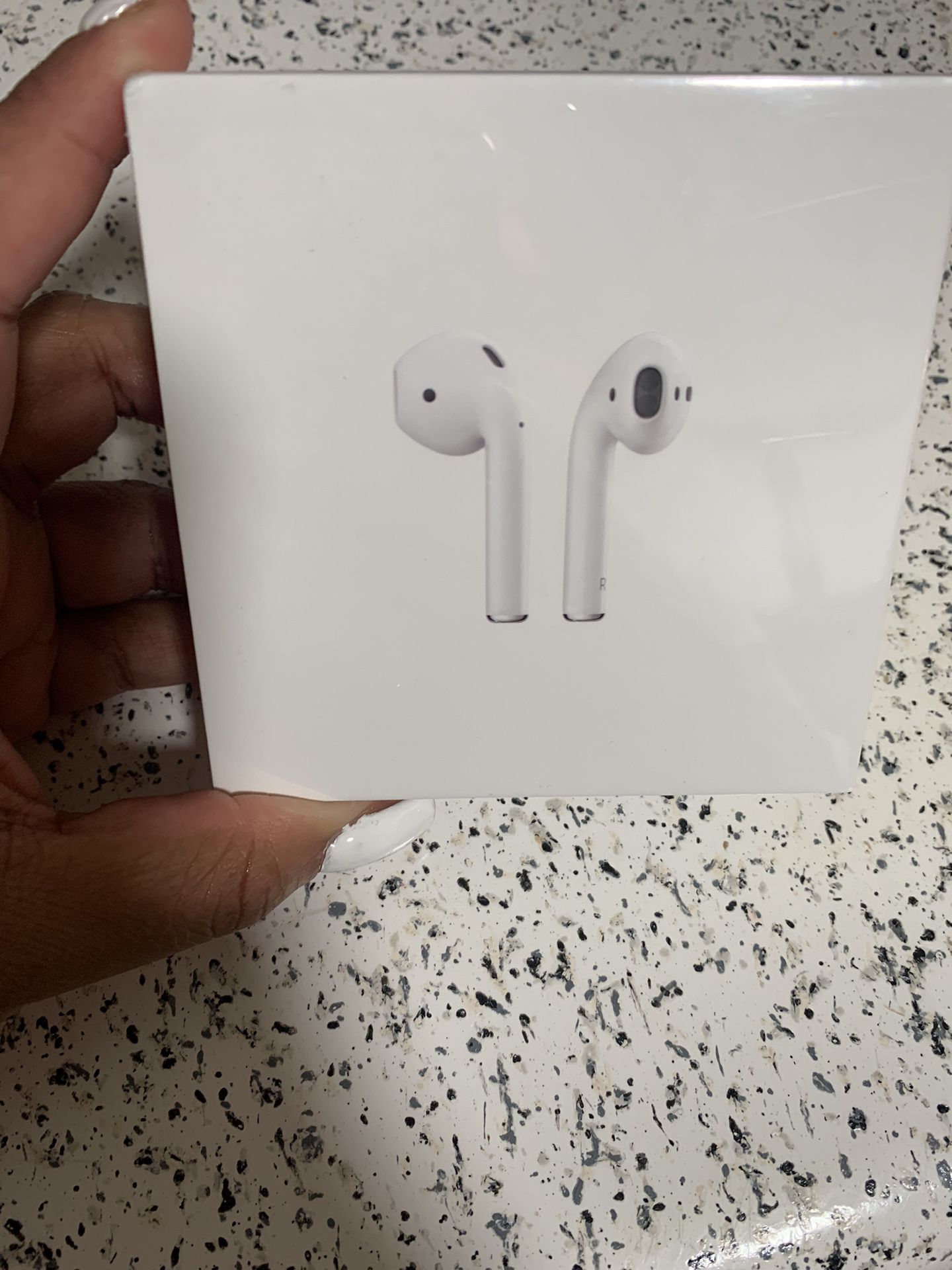 Apple AirPods 2nd Never Opened 