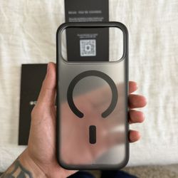 Caudabe iPhone 17 Pro Max Case 