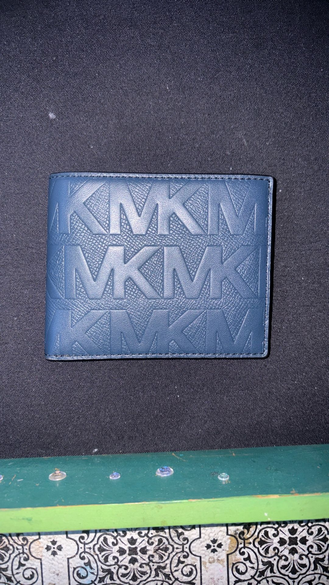 Michael Kors Bi Fold Wallet