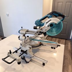 Makita 36V Compound Miter Saw ((TOOL ONLY))