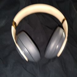 Beats Studio 3