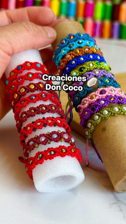 Bebé/ pulseras.