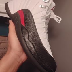 AJ 12 SIZE 11