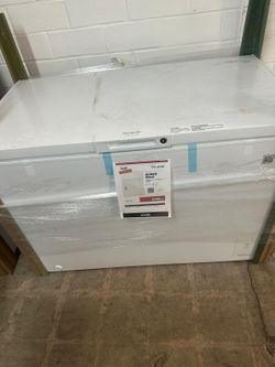 Frigidaire FFCL1562AW Freezer