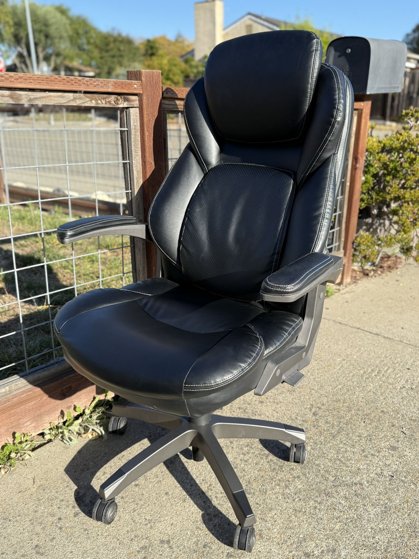 La-Z-Boy Office Chair