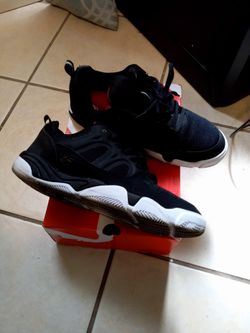 ES Shoes