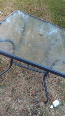 Glass Patio Tables 