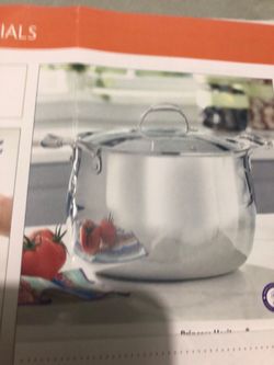 Princess house . Olla de 12 qt tri- ply Nuevo en su caja