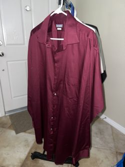 Men’s Burgundy Long Sleeve Dress Shirt