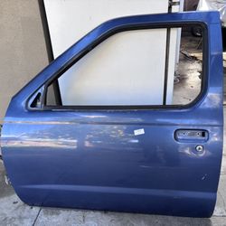 Driver Side Door Nissan Xterra 
