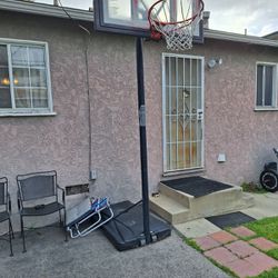 Basketball Stand/hoop 