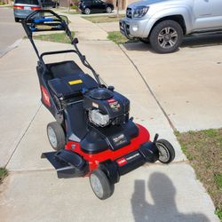 Toro Lawnmower Self Propelled 30"