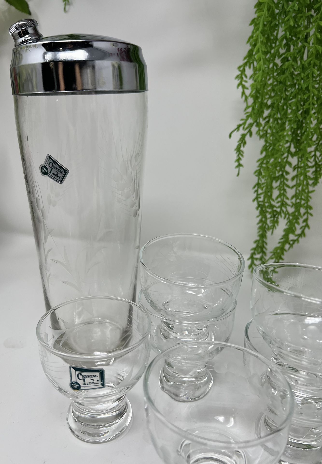 Vintage Crystal by LORRI β Hand-Cut Cocktail Shaker Set (7 pcs)
