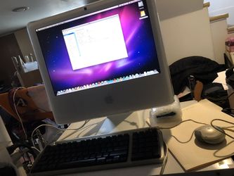 iMac 17” All-in-One Desktop 4GB Ram 160GB HD