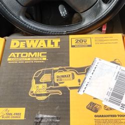 DeWalt Multi Tool Kit 