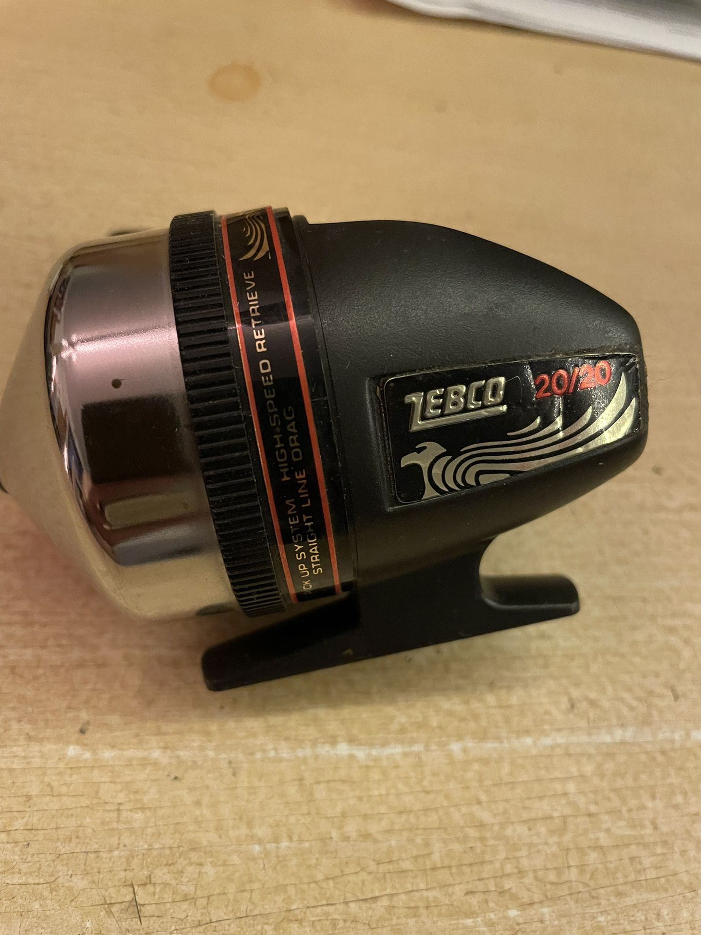 Zebco 20/20 Spin Cast Reel *NEW*