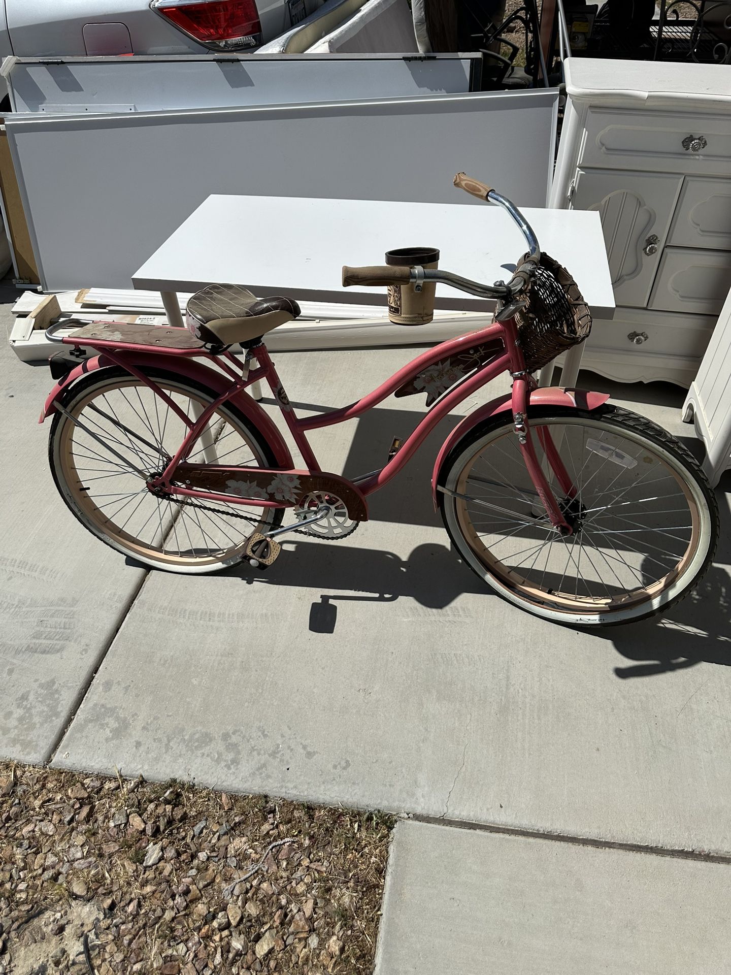 Women’s Huffy Panama Jack Beach Cruiser Bike