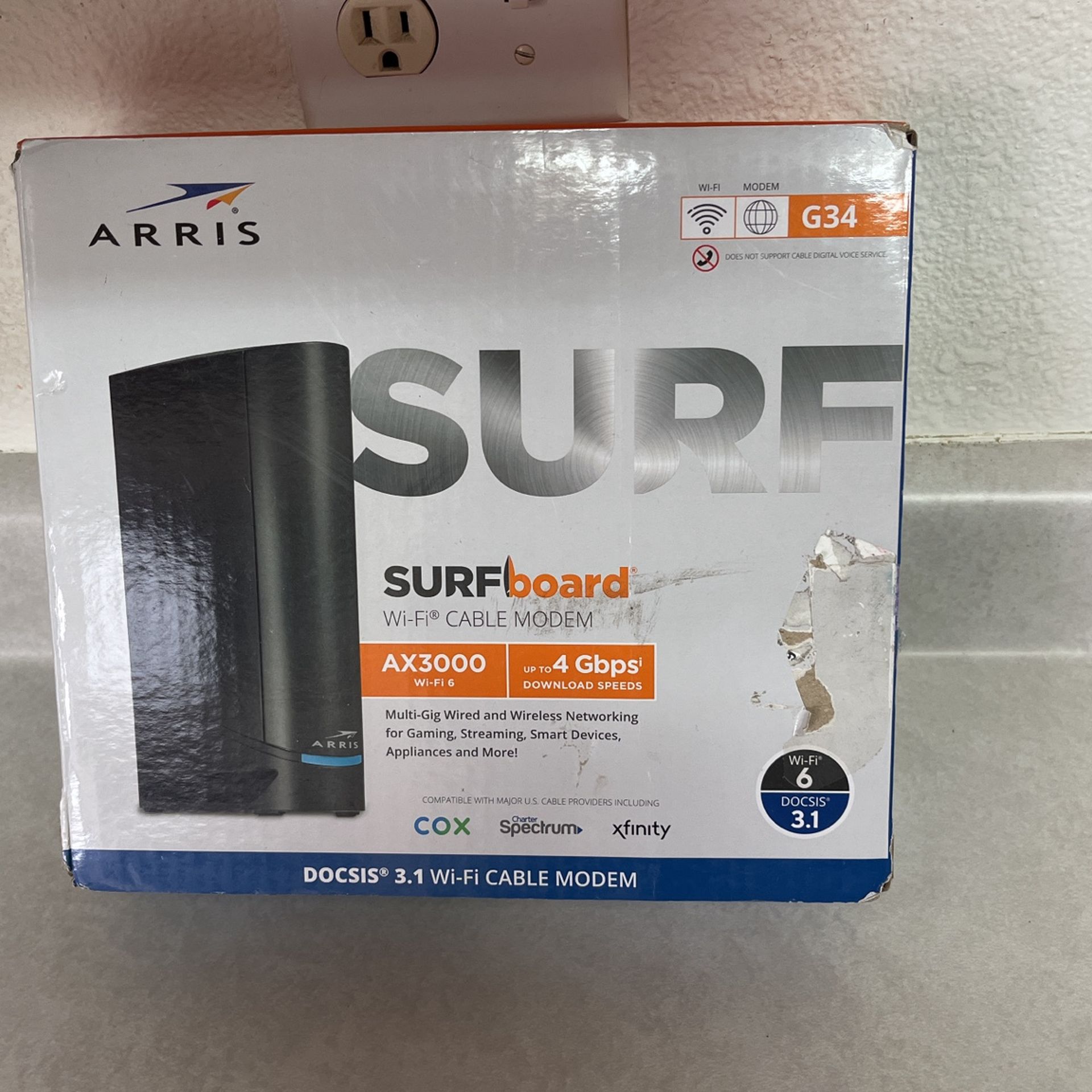 ARRIS (G34) - Cable Modem Router Combo
