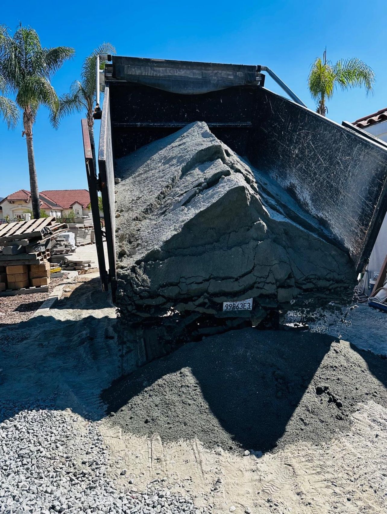 Dg, gray color, 4 to 5 yards $350