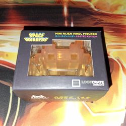 LOOT CRATE EXCLUSIVE TAITO OFFICIALLY LICENSED PRODUCT SPACE INVADERS MINI ALIEN VINYL FIGURE...NEW...SMOKE FREE HOME...$10 FIRM...
