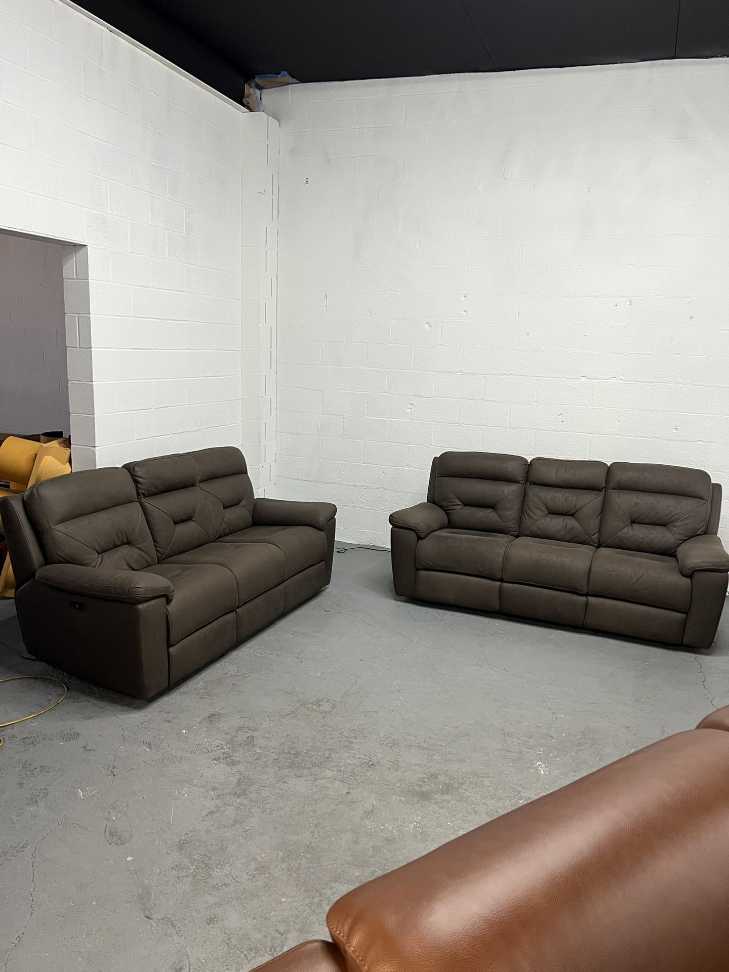 (Free Delivery) Lawton Fabric Power Sofa Couch Set