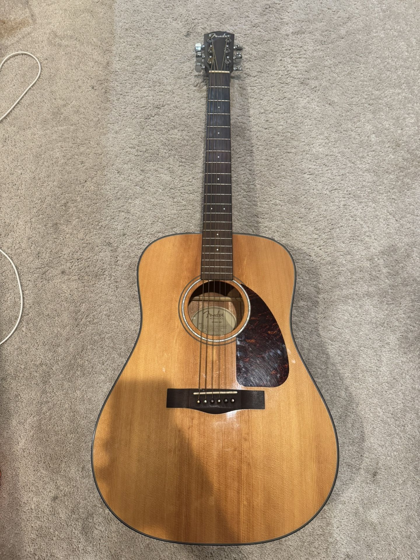 FENDER Acoustic Guitar