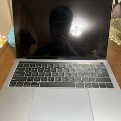 2019 MacBook Pro 13 Inch