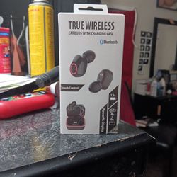 True Wireless Earbuds With Charging Case