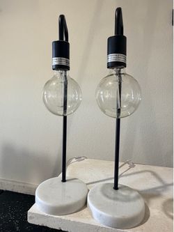 Set of table lamps
