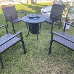 Brand New Patio Set Fire Pit Propane 
