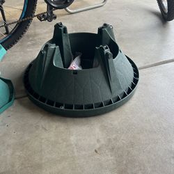 Sturdy Brand New Christmas Stand 