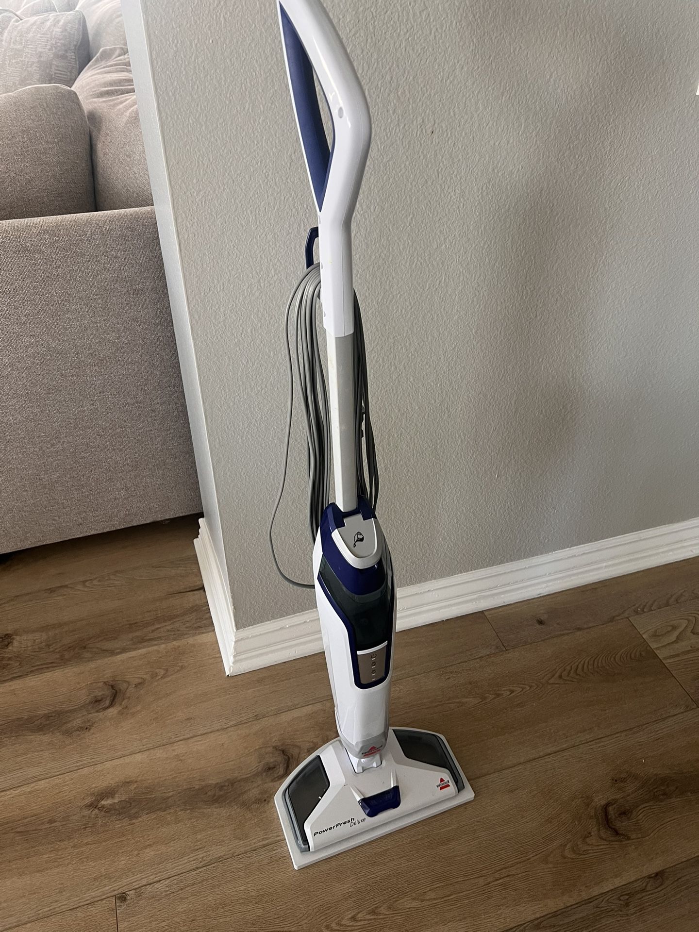Bissell Powefresh Steam Corded Mop
