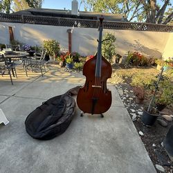 Double Base Full Size   4/4.  Made In Germany.