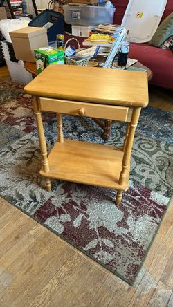 Cute little side table - $15 Obo