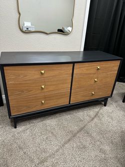 Mid-Century dresser