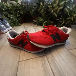 Red New Balance 500