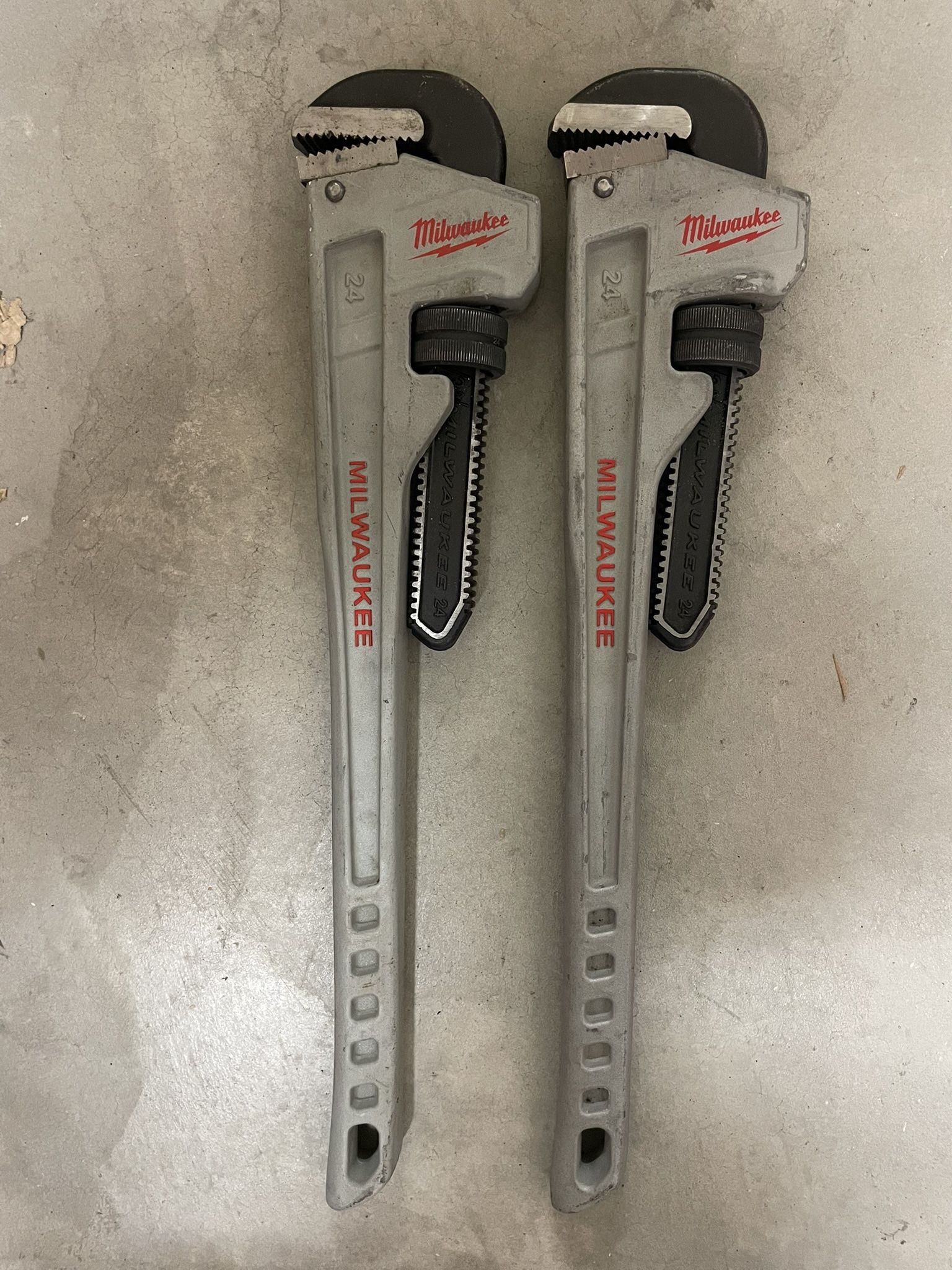 Milwaukee 24 in. Aluminum Pipe Wrenches