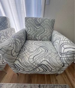 Modern Accent Chair – Comfortable & Stylish (100 each)