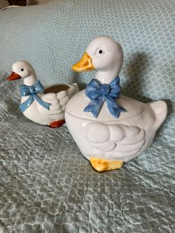 Vintage Made in Taiwan ceramic Mother Goose type ducks with blue bows, Set of 2