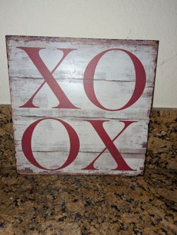 XOXO Metal Sign 