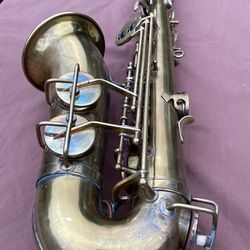 Holton 566 Alto Saxophone 
