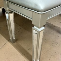 ✨ Transform Your Space With This Stunning Desk/Vanity!✨