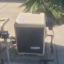 Swimming Pool Equipment Replacement & Repair 