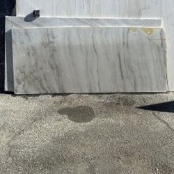 71” x 30” Marble Remnant – Beautiful Soft Grey Veining